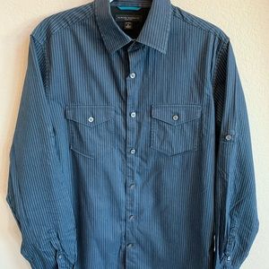 Men’s Banana Republic button down shirt